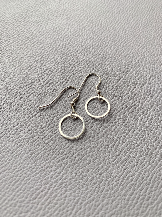 'Infinite' - sterling silver earrings