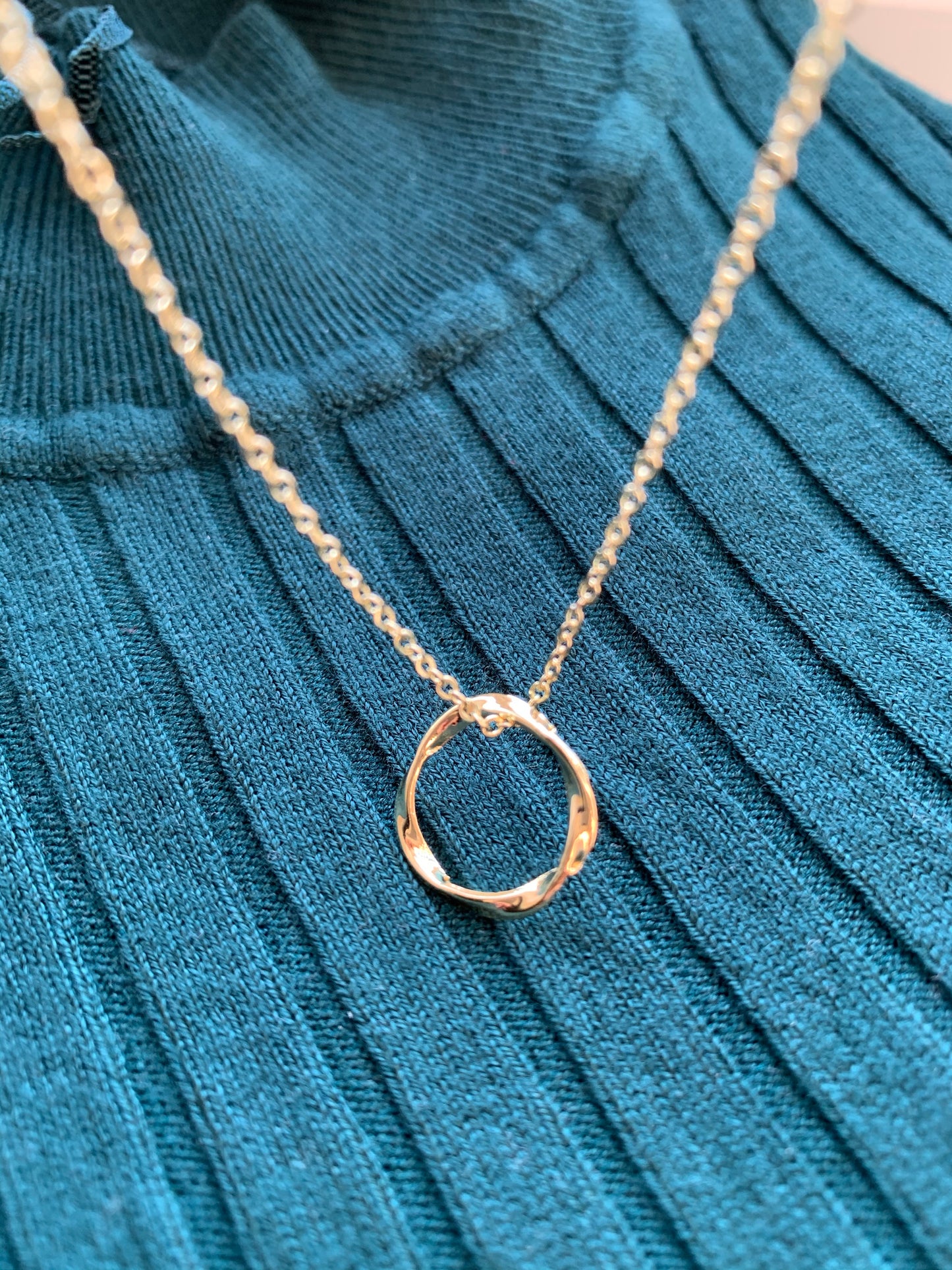 'Halcyon' - gold necklace